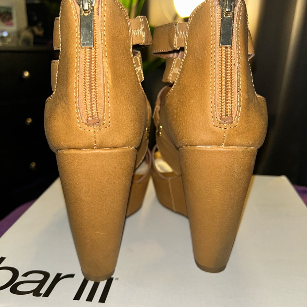 Bar III Tan Strappy Crisscross Wedge Sandals - Picture 3 of 6